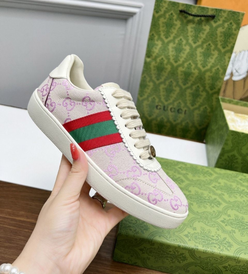 G*u*i casual shoes
